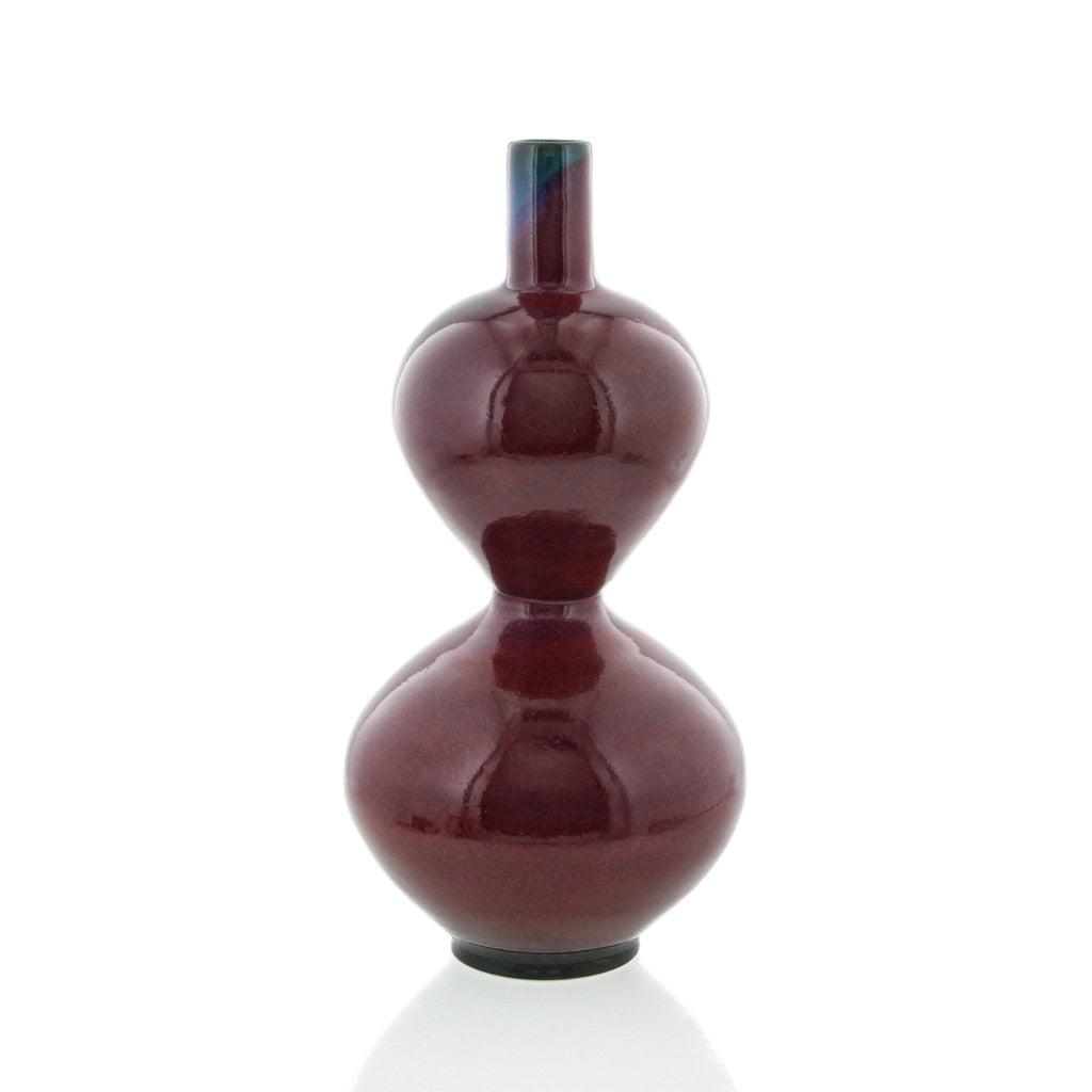 Tom Coleman, Copper Red Hour Glass Bottle Over Black Slip – CLAYAKAR