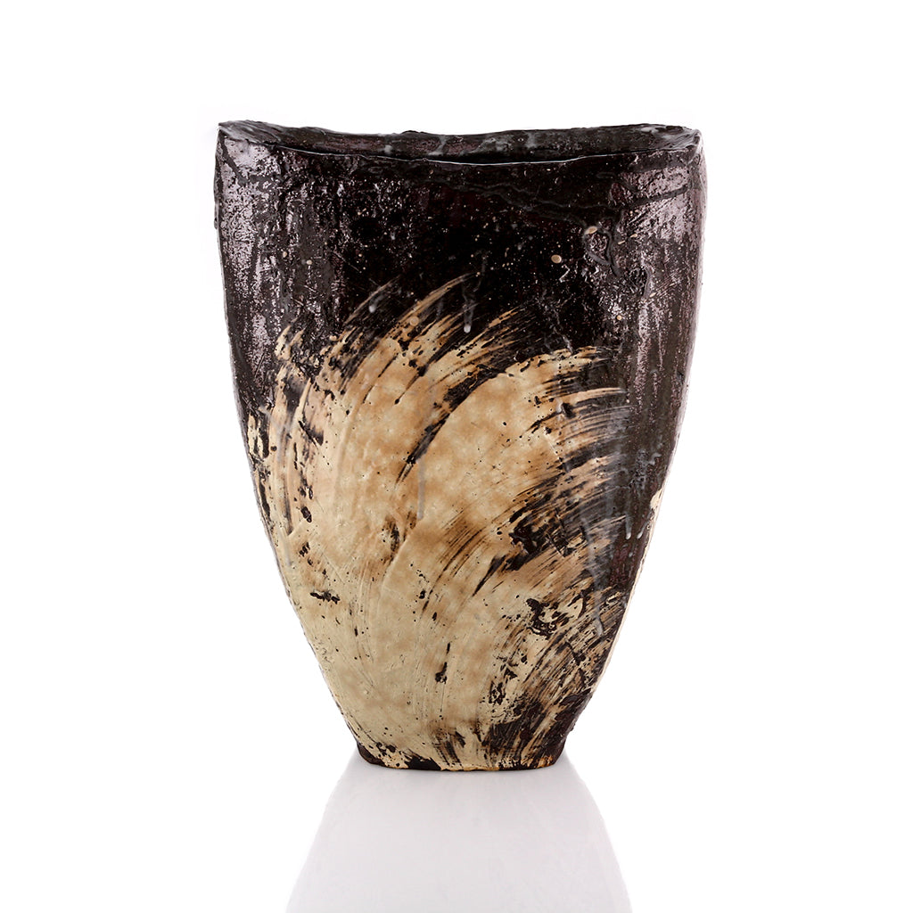 Michael Hunt And Naomi Dalglish, Bandana Pottery, Shield Vase, North Carolina